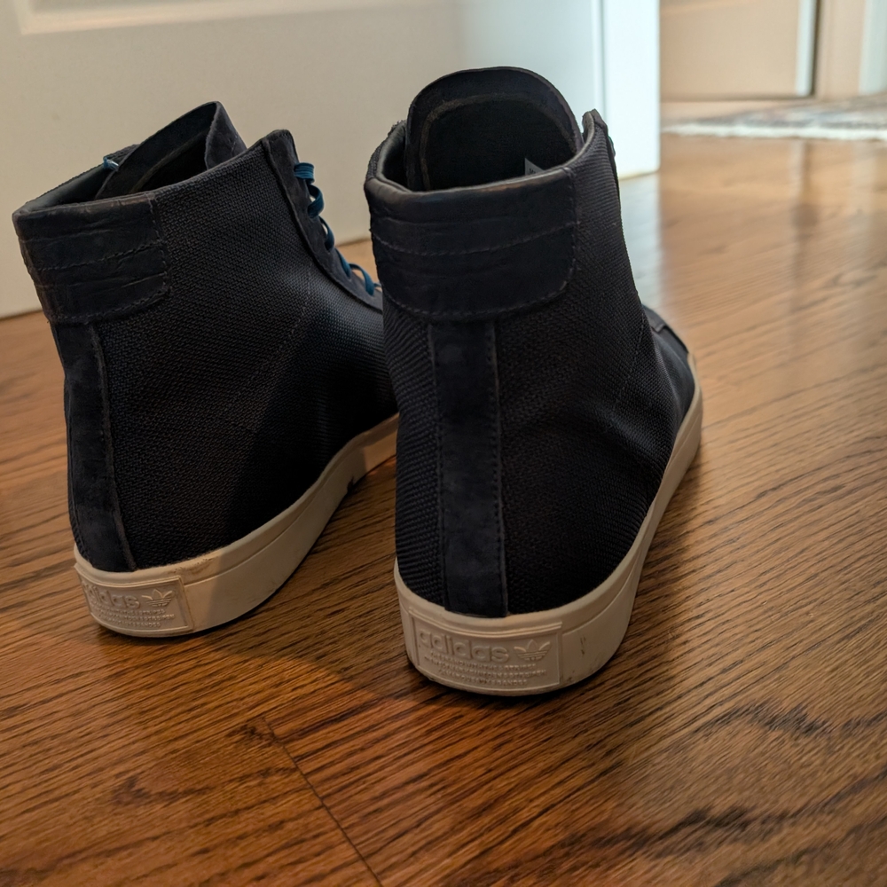 Adidas Men's Navy High-Top Sneakers - Picture 2 of 5